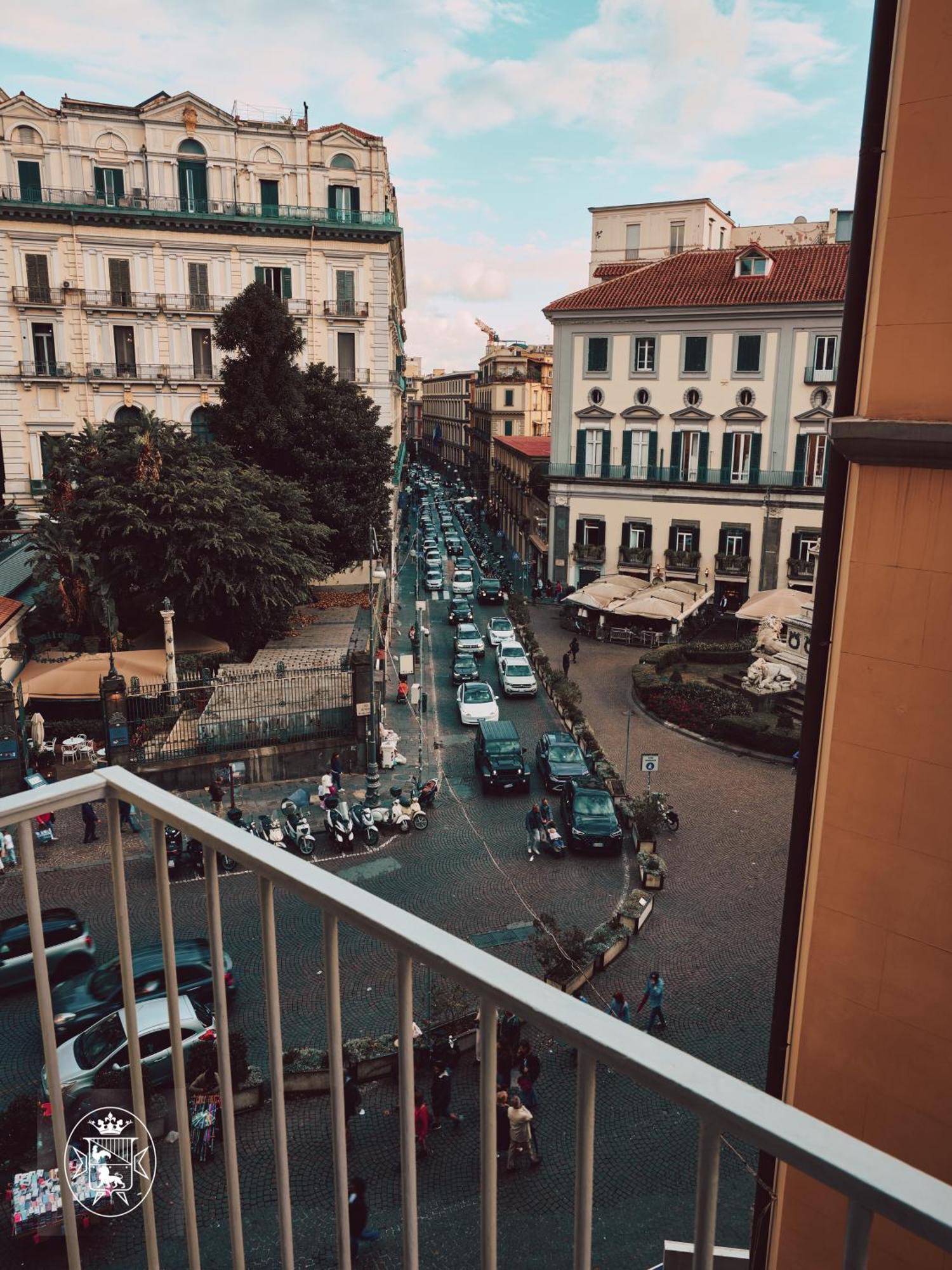 Vista Piazza Dei Martiri Panzió Nápoly Kültér fotó